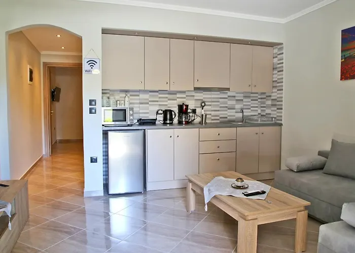 Comfortable apartment near Athens Airport!!
