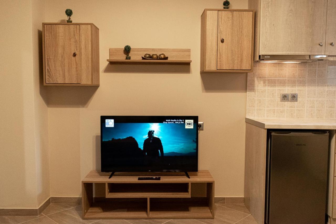Comfortable Near Athens Airport!!