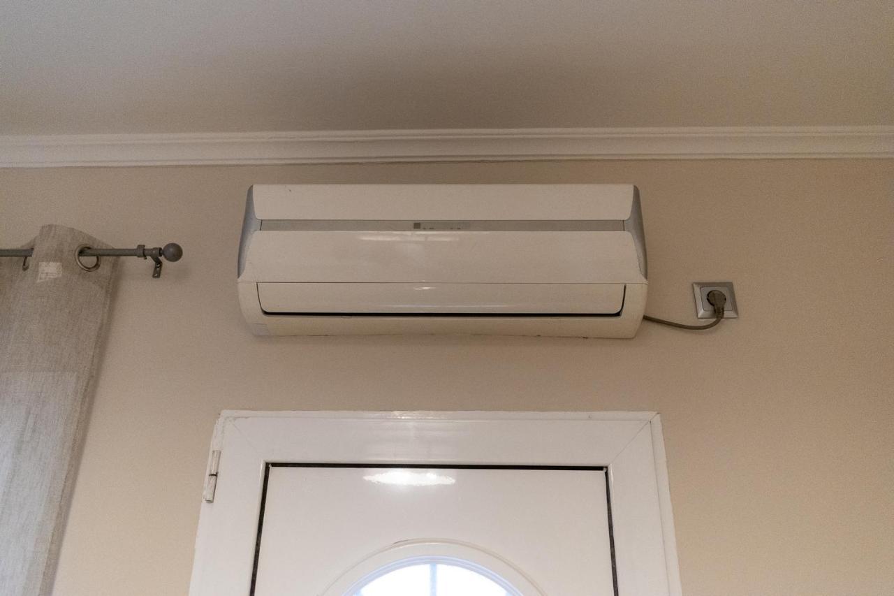 Comfortable Near Athens Airport!! Apartment Spáta
