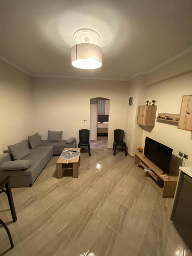 Comfortable Near Athens Airport!! *