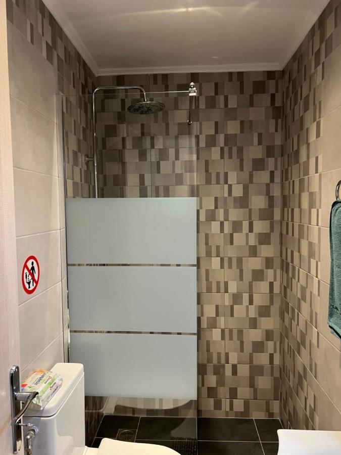 Comfortable Near Athens Airport!! Apartment Spáta