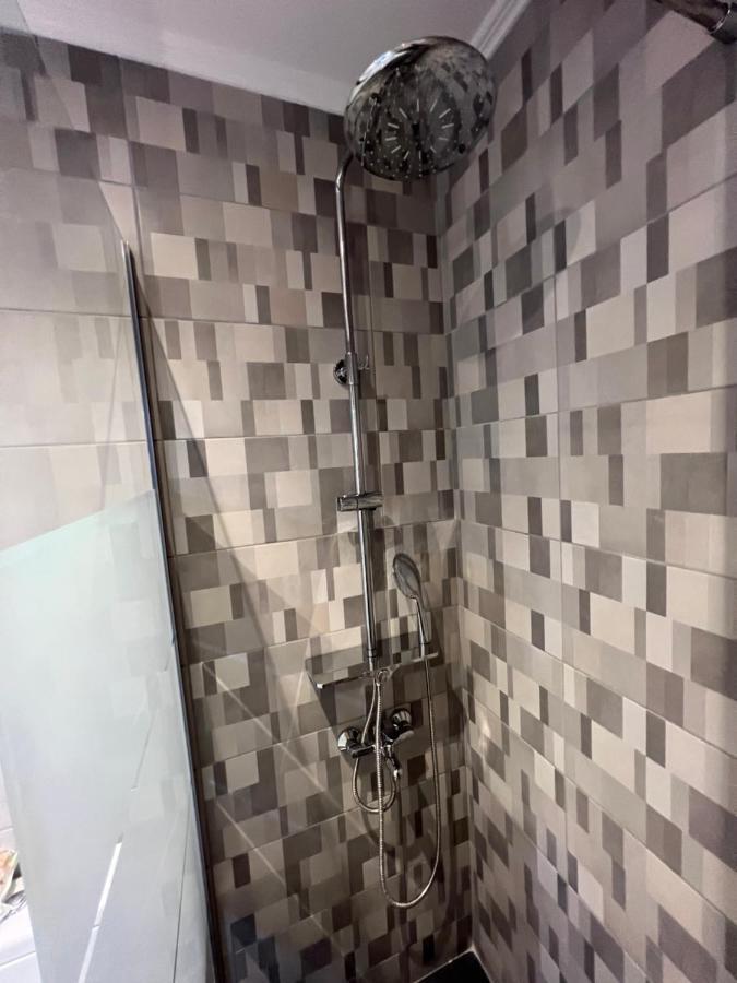 Comfortable Near Athens Airport!! Apartment