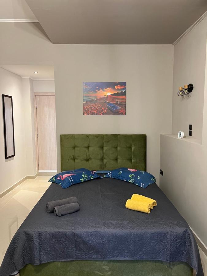 Comfortable Near Athens Airport!! Apartment *