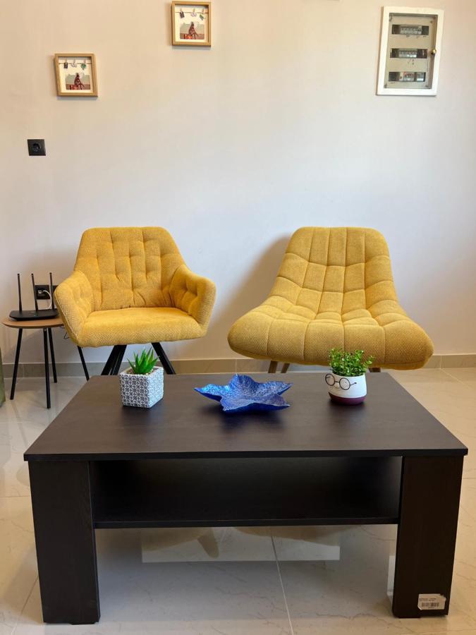 Comfortable Near Athens Airport!! Apartment